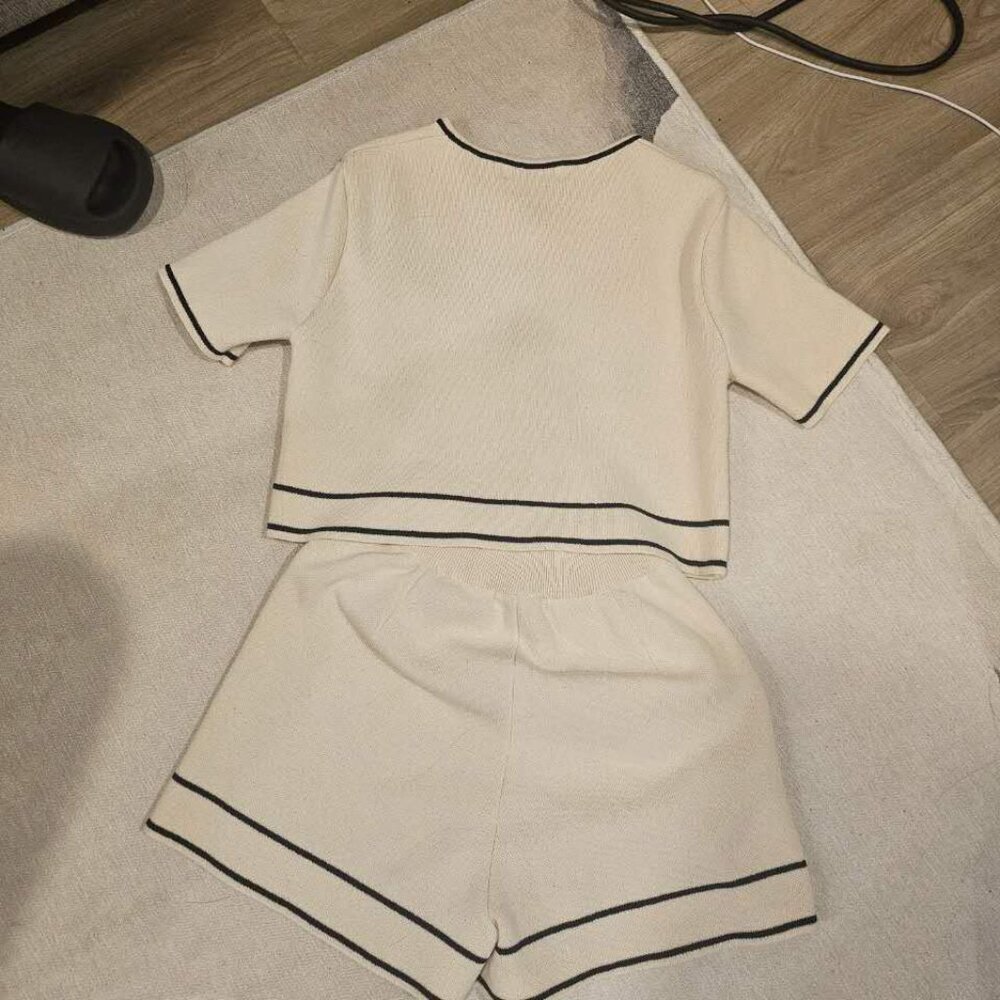 Your Name Here Tweed knit Short Jacket and Short Set of 2 - Picture 6 of 8